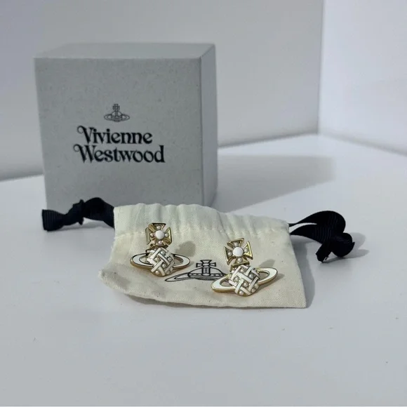 Vivienne Westwood earrings - Picture 3 of 5